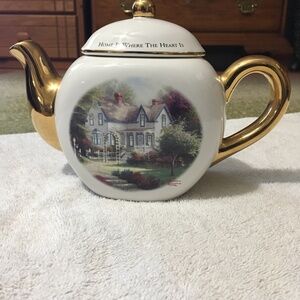 Thomas Kinkade “Home is where the heart is” teapot & lid, decorative lace panel